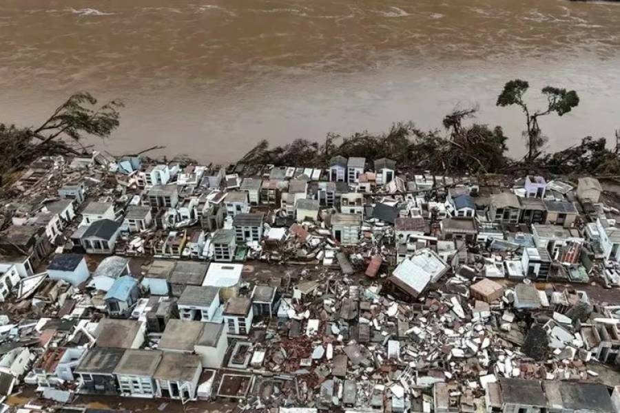 Sube a 126 el número de muertos por las inundaciones en Brasil y todavía hay 141 desaparecidos