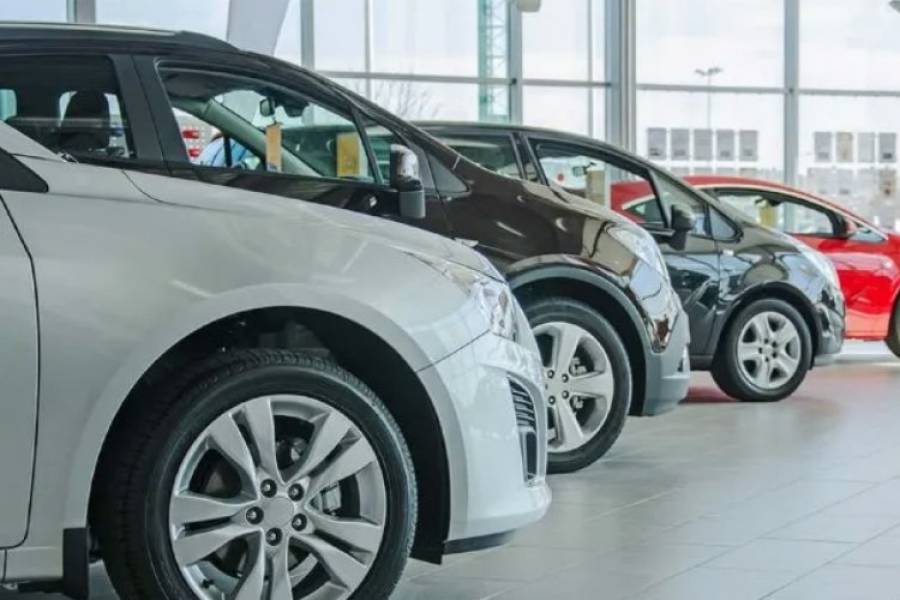 El Gobierno introdujo nuevos cambios a la hora de comprar y vender autos