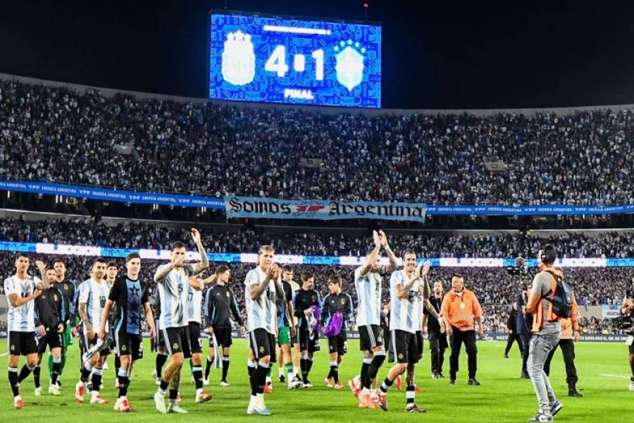 La Selección Argentina aplastó y goleó 4-1 a Brasil por las Eliminatorias