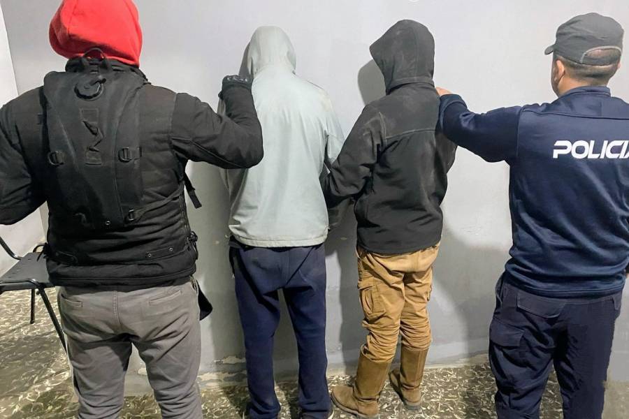 Detienen a dos traficantes en Tinogasta y le secuestran 500 kilos de hojas de coca