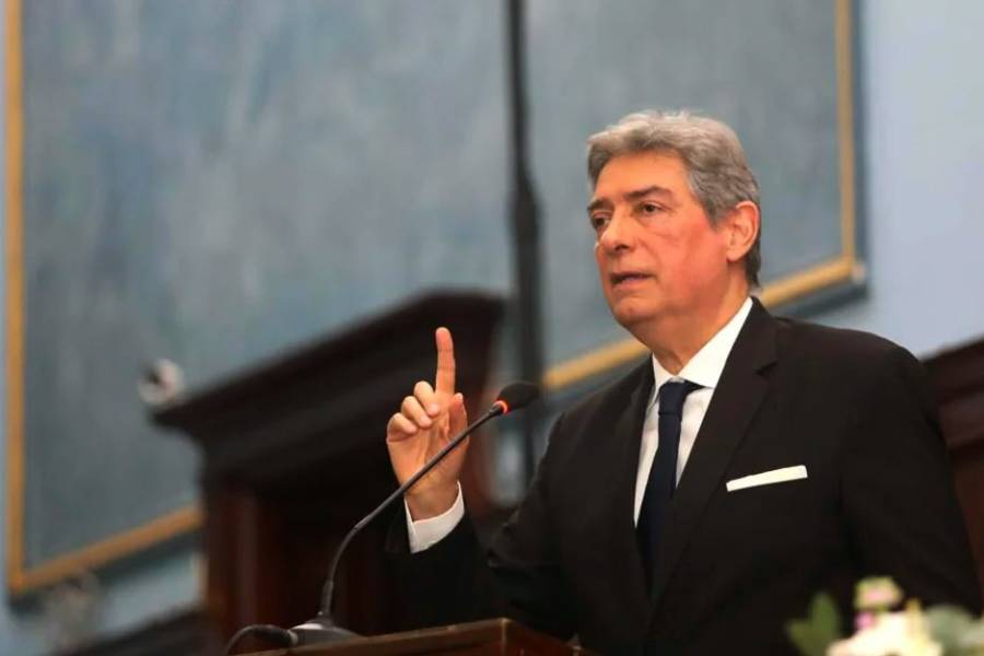 Intentaron hackear el celular de Horacio Rosatti y la Justicia investiga una posible maniobra de espionaje