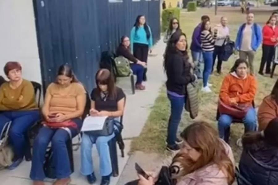 Extensa asamblea docente por cargos, generó malestar y reclamos por falta de organización 