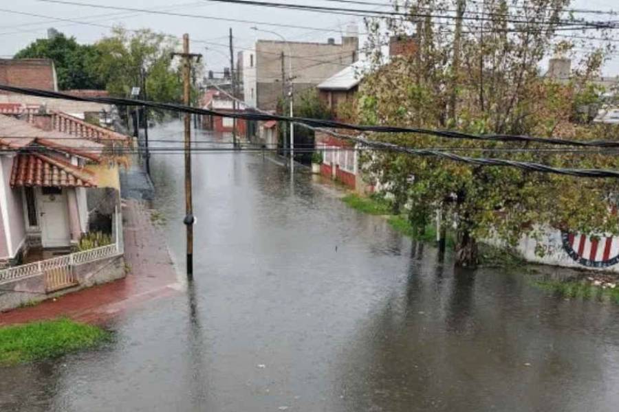 Fuertes tormentas azotan al AMBA: inundaciones, accidentes y demás complicaciones