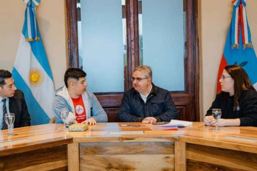 Un joven catamarqueño viajará a India como embajador cultural y educativo