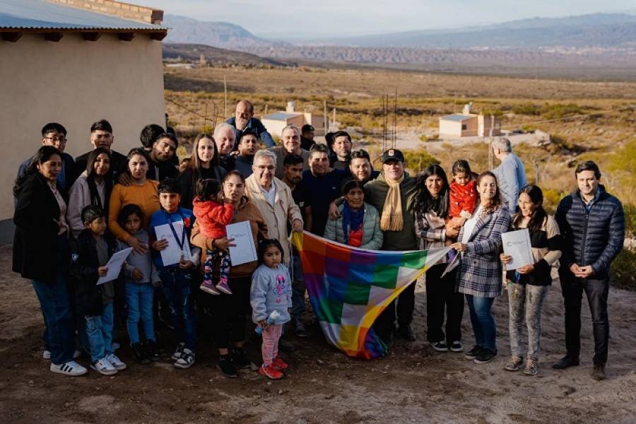 Jalil entregó viviendas en el norte de Belén