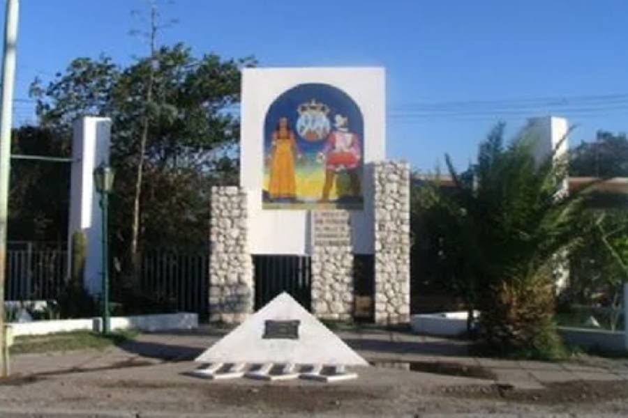 En señal de duelo se postergaron los festejos por el aniversario de la fundación de la capital