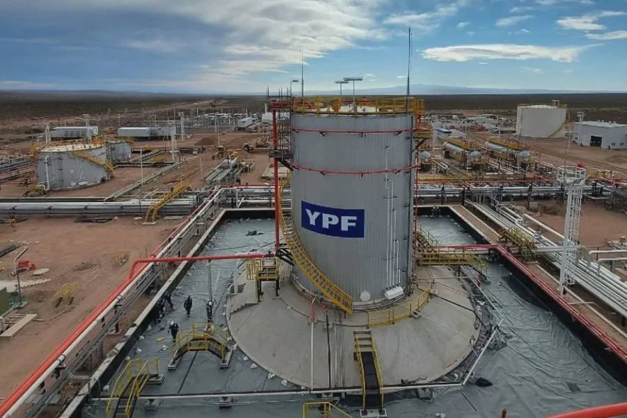 Más fondos buitres quieren recibir acciones de YPF aprovechando el fallo de una jueza de EEUU