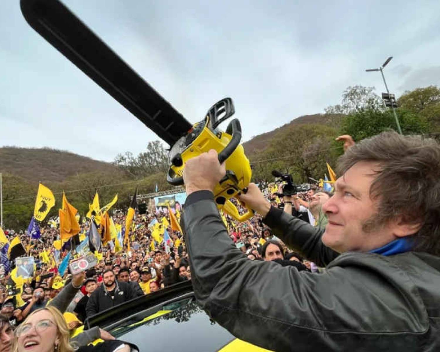 Javier Milei disolvió Vialidad Nacional