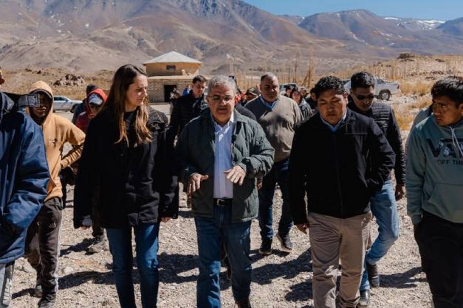 Raúl en Laguna Blanca: avanza el plan del Gobierno para reconstruir los daños ocasionados por el temporal