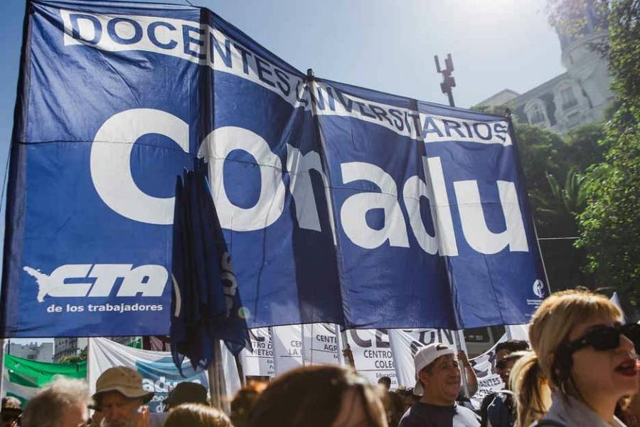 CONADUH lleva adelante 48 hs de paro en reclamo de mejoras salariales