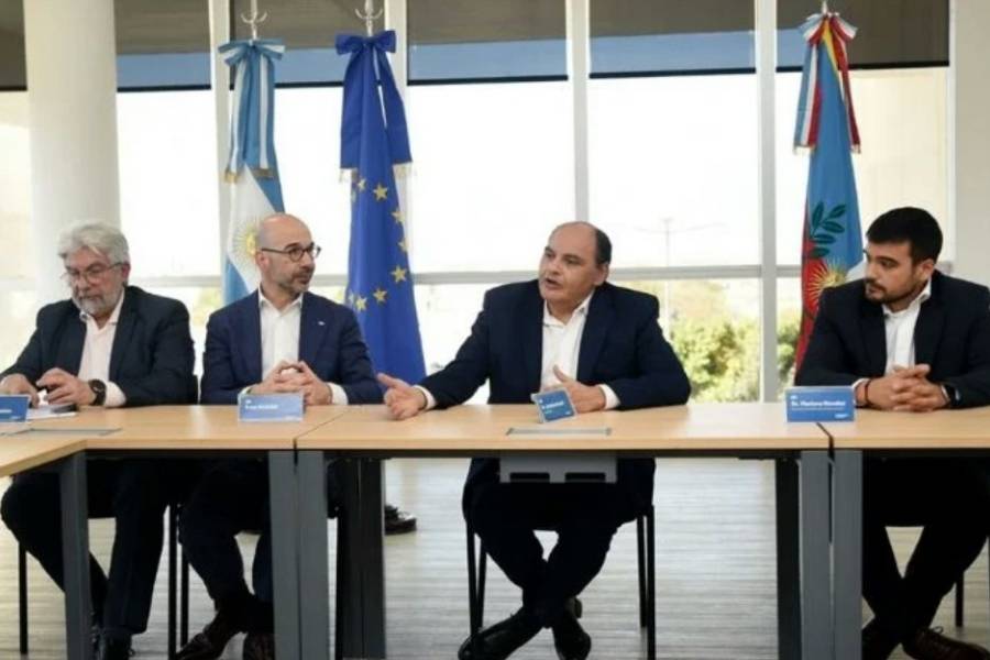 Catamarca, puente de diálogo con la Unión Europea: Saadi recibió a una delegación de diez países