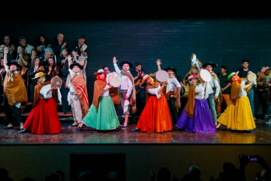 Exitosa gala solidaria en beneficio de los pobladores de Laguna Blanca