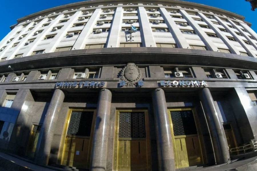 Por la recesión se frena el envío de fondos a provincias