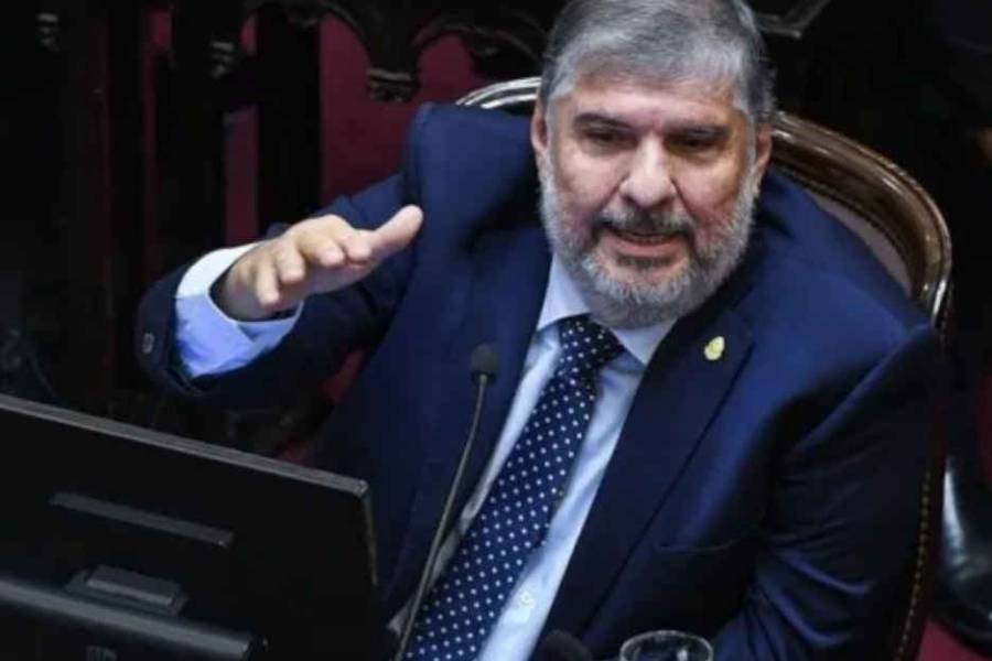 José Mayans pidió juicio político a Patricia Bullrich e interpelación a Karina Milei en el Senado