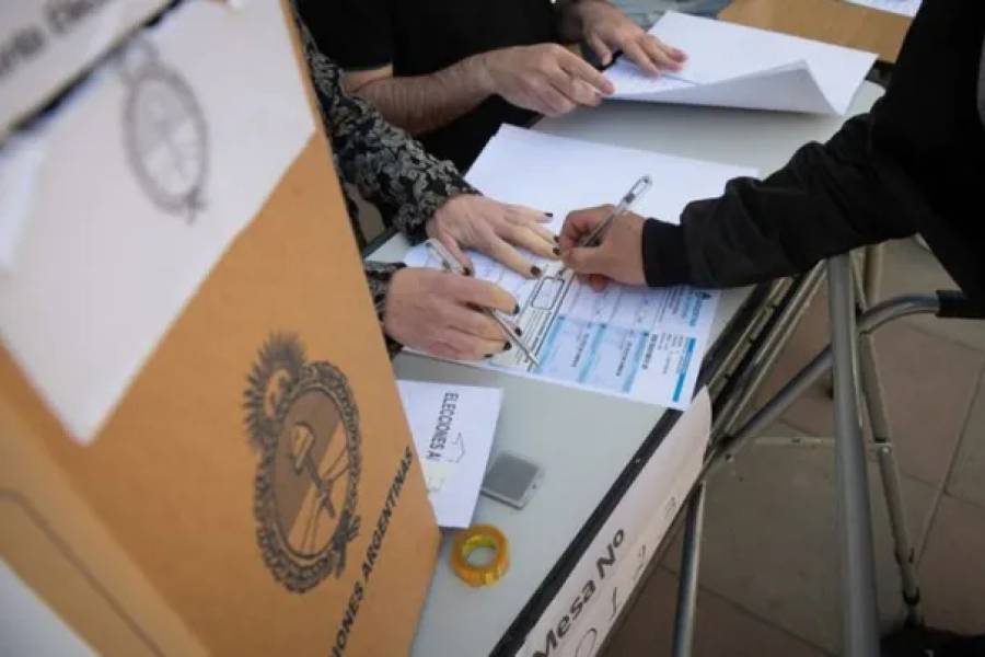 Abrieron los comicios en Buenos Aires: hasta cuándo se puede votar este domingo