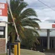 Intentaron apuñalar a un joven con una cuchilla carnicera y fueron detenidos