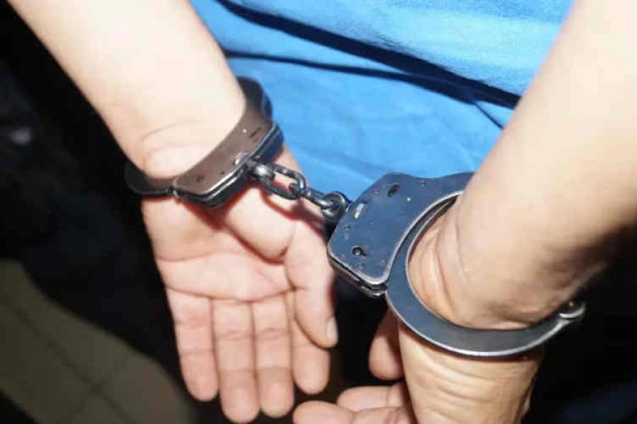 Golpeó a su madre porque no quiso darle dinero y huyó del lugar