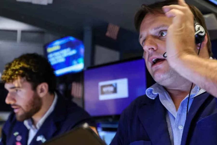 Se dispara nuevamente el riesgo país y trepa hasta 1082 puntos en el arranque de la semana