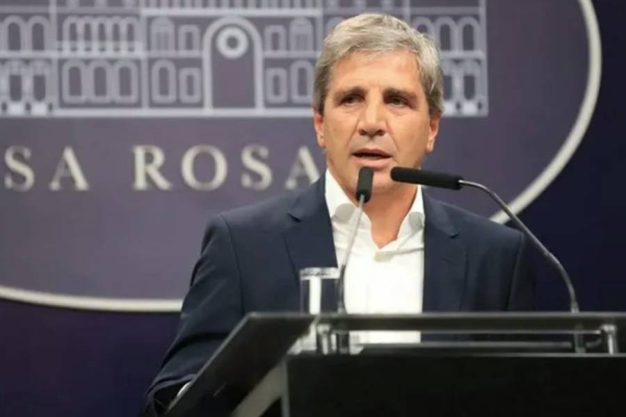 El Tesoro vendió el 76% de los dólares del agro y le quedan cerca de US$700 millones para intervenir hasta las elecciones
