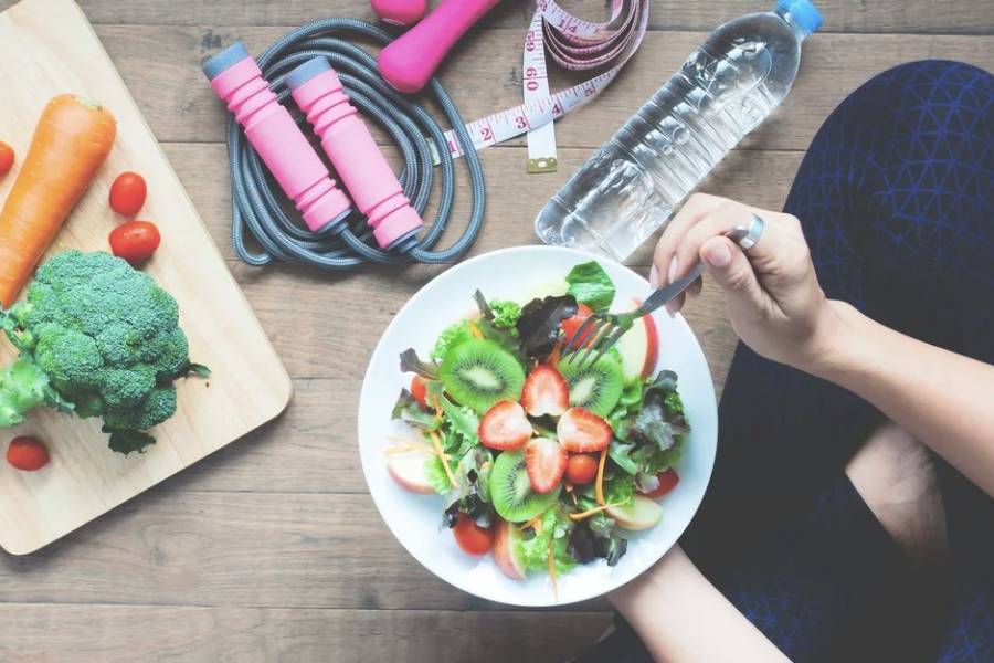 La mayoría de los argentinos no alcanza los niveles recomendados de actividad física, alimentación y descanso