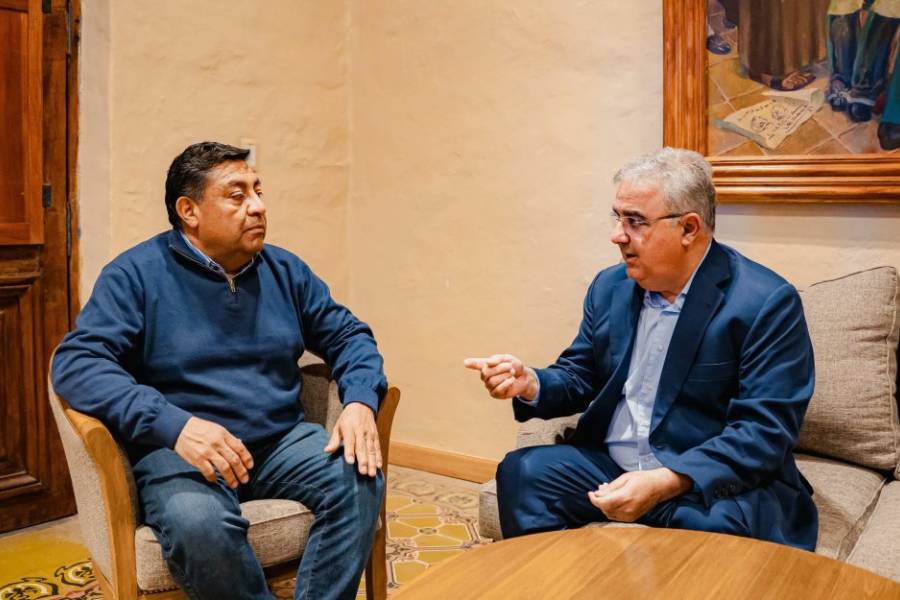 Reactivan obras viales en Corral Quemado en Belén