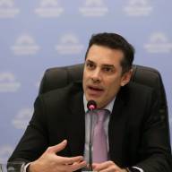 El Gobierno busca dar “seguridad jurídica” para el sector empresario, dice secretario de Justicia