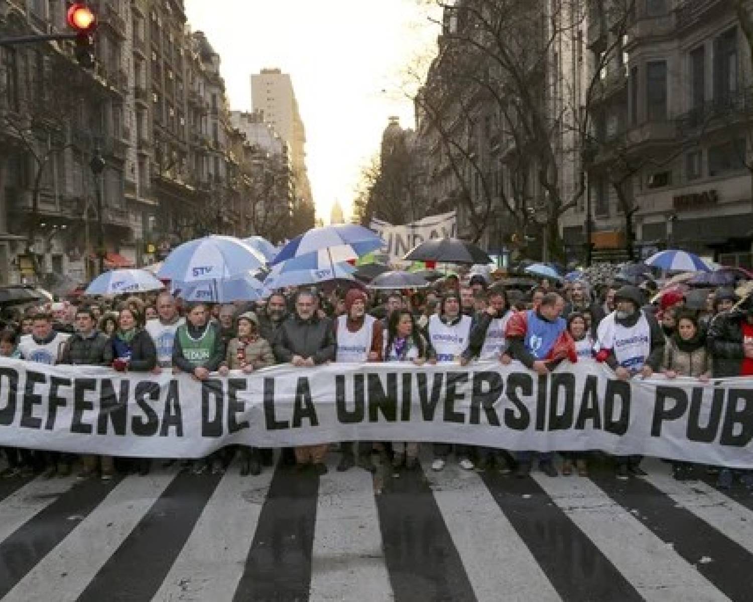 Presupuesto 2026: Universidades recibirán más fondos pero sin aplicar la ley aprobada por el Congreso