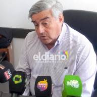 Acuña evita pronunciarse sobre los electos del MID y pone condiciones para aprobar el presupuesto