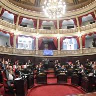 Aprobado el Presupuesto 2026 bonaerense: $43 billones y rebaja de la patente