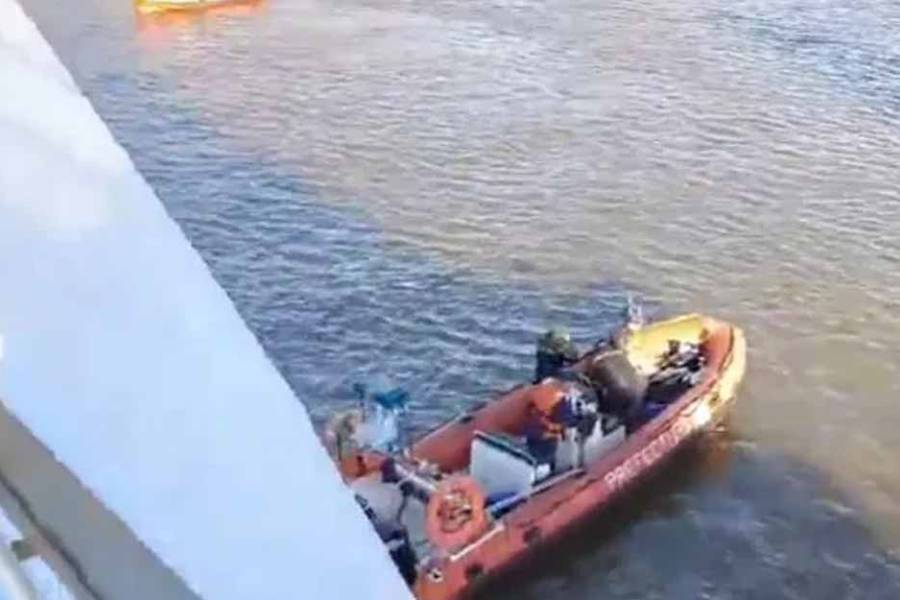 Un hombre se tiró desde el Puente de la Mujer y permanece desaparecido en Puerto Madero