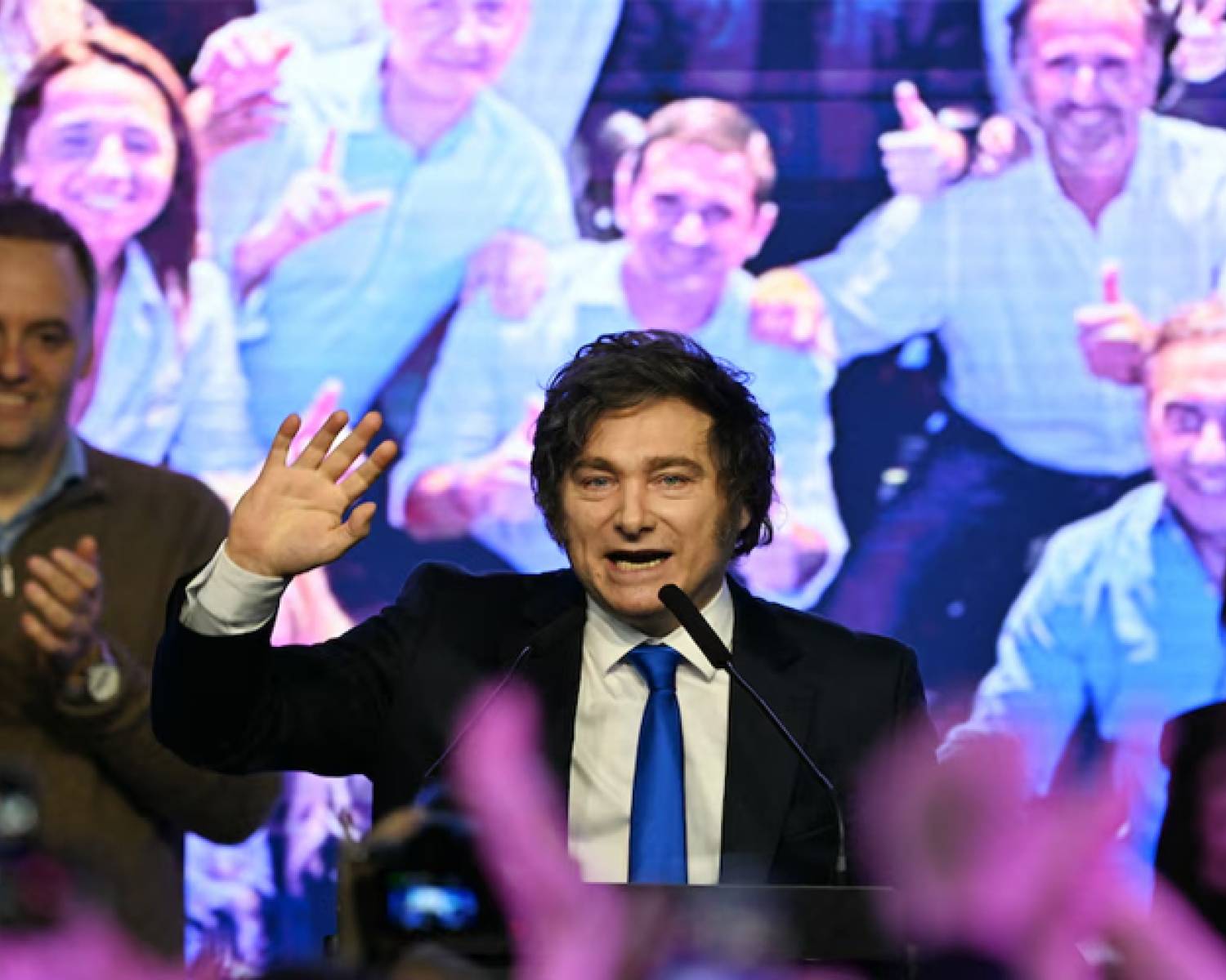 Milei, ante el desafío de un reloj de arena que ya se dio vuelta