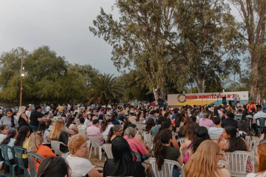 Más de 200 mujeres y personas LGBTI+ recibieron su certificación en oficios de la construcción 