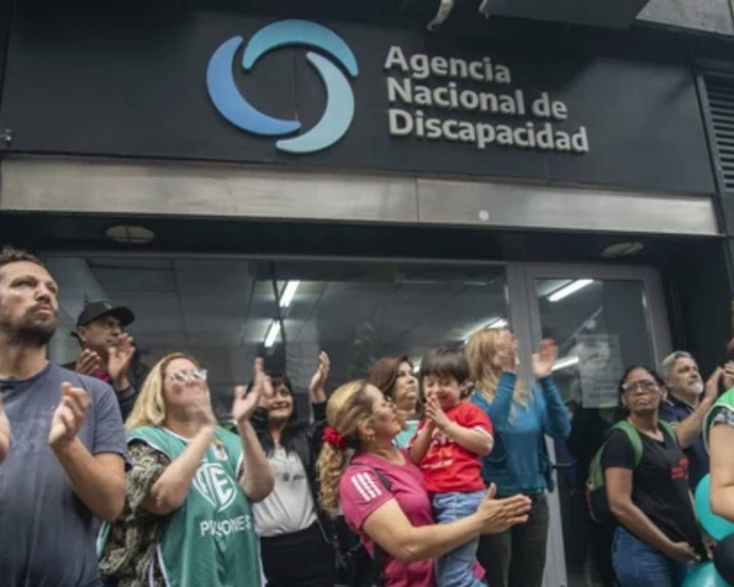 El Gobierno anunció la eliminación de ANDIS y el traspaso de funciones al Ministerio de Salud