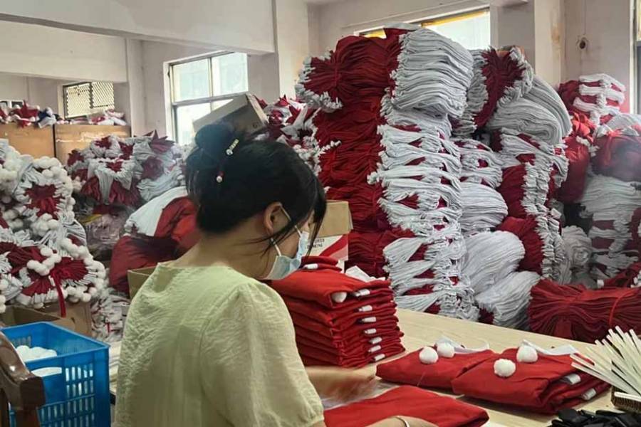 China se declara país ateo pero se vendieron casi 6 mil millones de dólares en adornos navideños