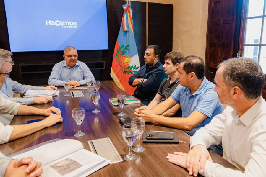 Catamarca avanza en el análisis de inversiones para el desarrollo de energía solar 