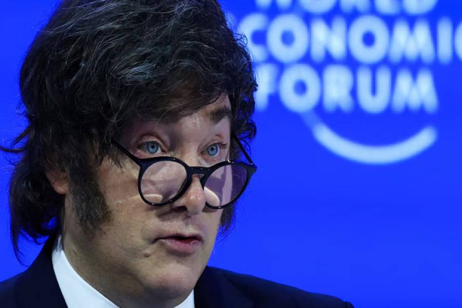 Milei defendió las bandas de flotación del dólar y dijo que quiere fortalecer el comercio con China