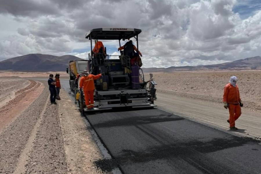 Avanza la pavimentación de la Ruta Provincial 43 entre Antofagasta de la Sierra y Salta 