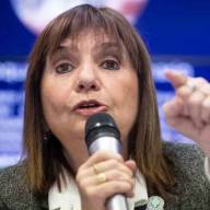 Patricia Bullrich buscará este martes sellar apoyos con el “grupo de los 44” para aprobar la reforma laboral de Milei