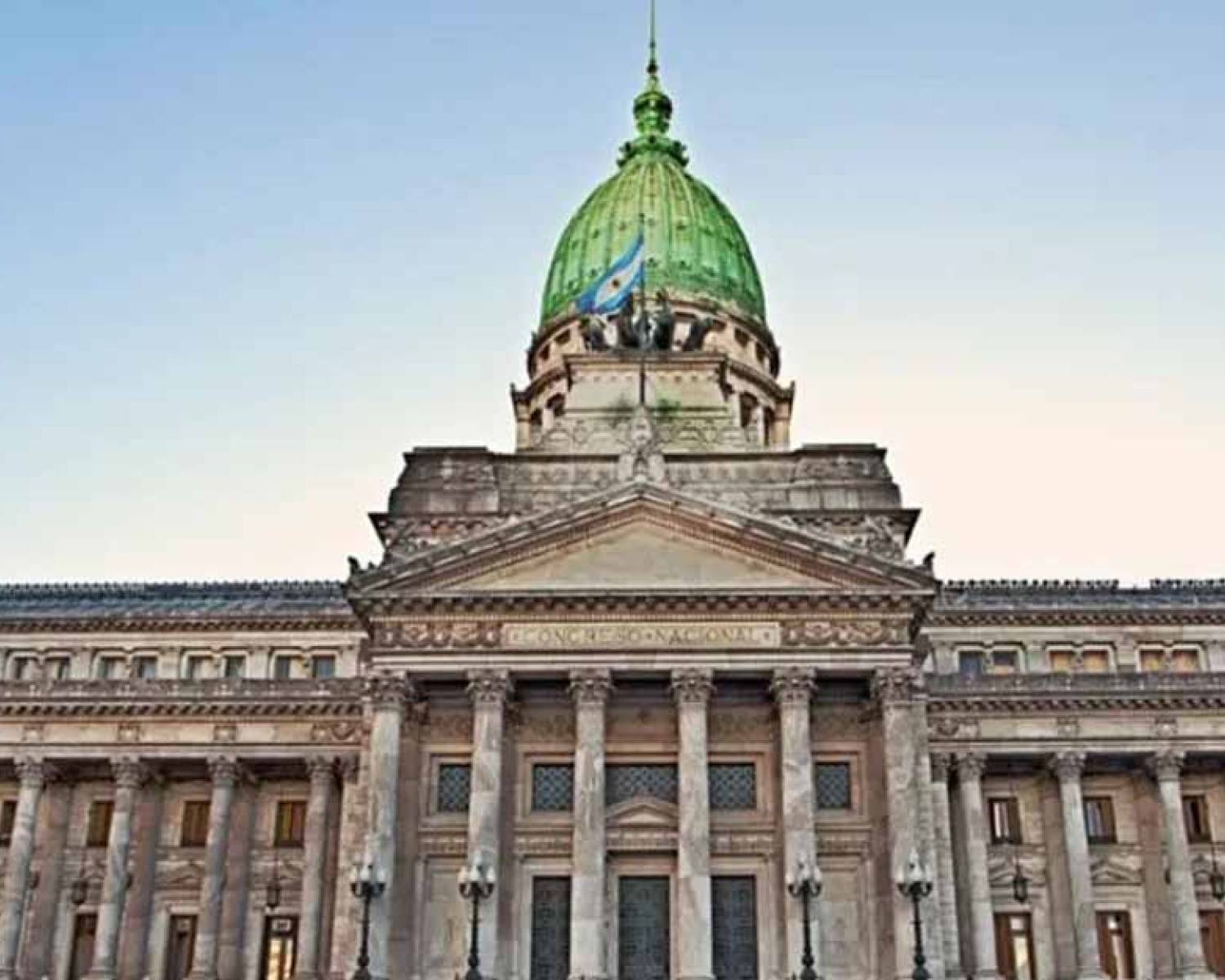 Semana tan corta como clave en el Congreso: agenda parlamentaria tras el doble feriado de Carnaval