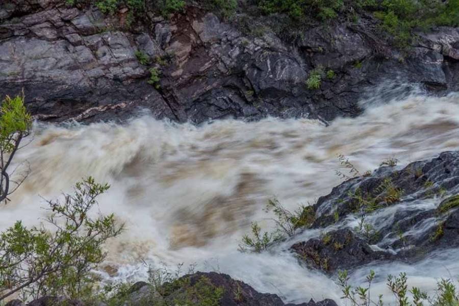 Alerta por turbiedad en el agua que ingresa al Dique de Pirquitas