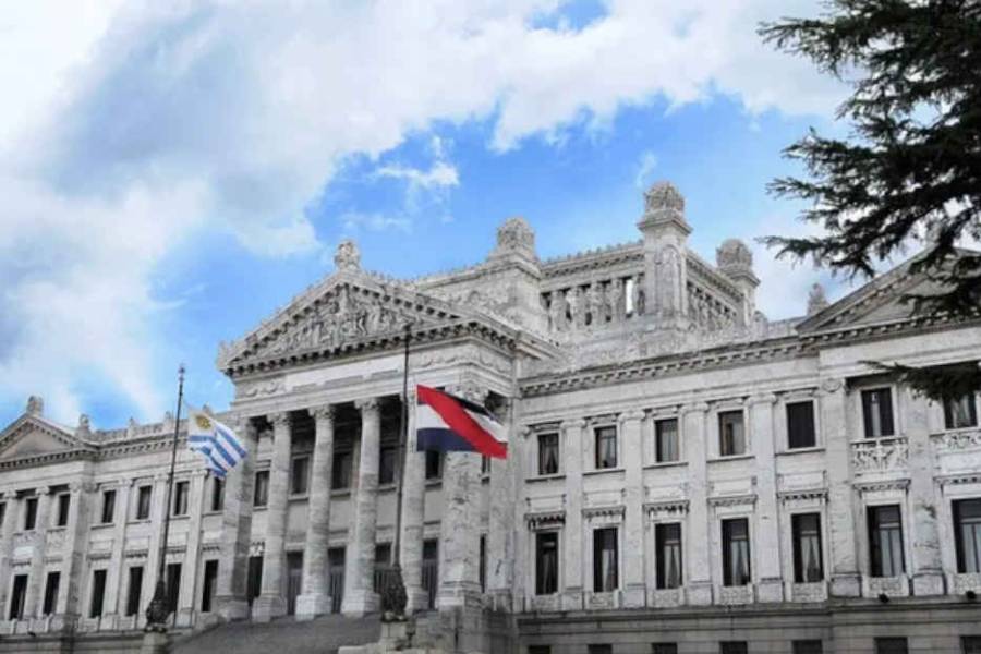 Uruguay se adelantó al Gobierno y es el primer país del Mercosur en ratificar el acuerdo con la UE