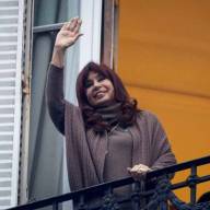 Organismos de DDHH presionan para que la Justicia flexibilice las restricciones impuestas a Cristina Kirchner