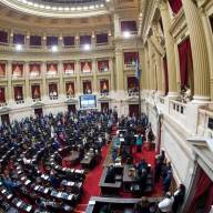 La motosierra llegó a la Cámara de Diputados: abren retiros voluntarios para los empleados