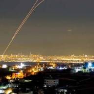 Fuerzas de Arabia Saudita derribaron tres misiles iraníes