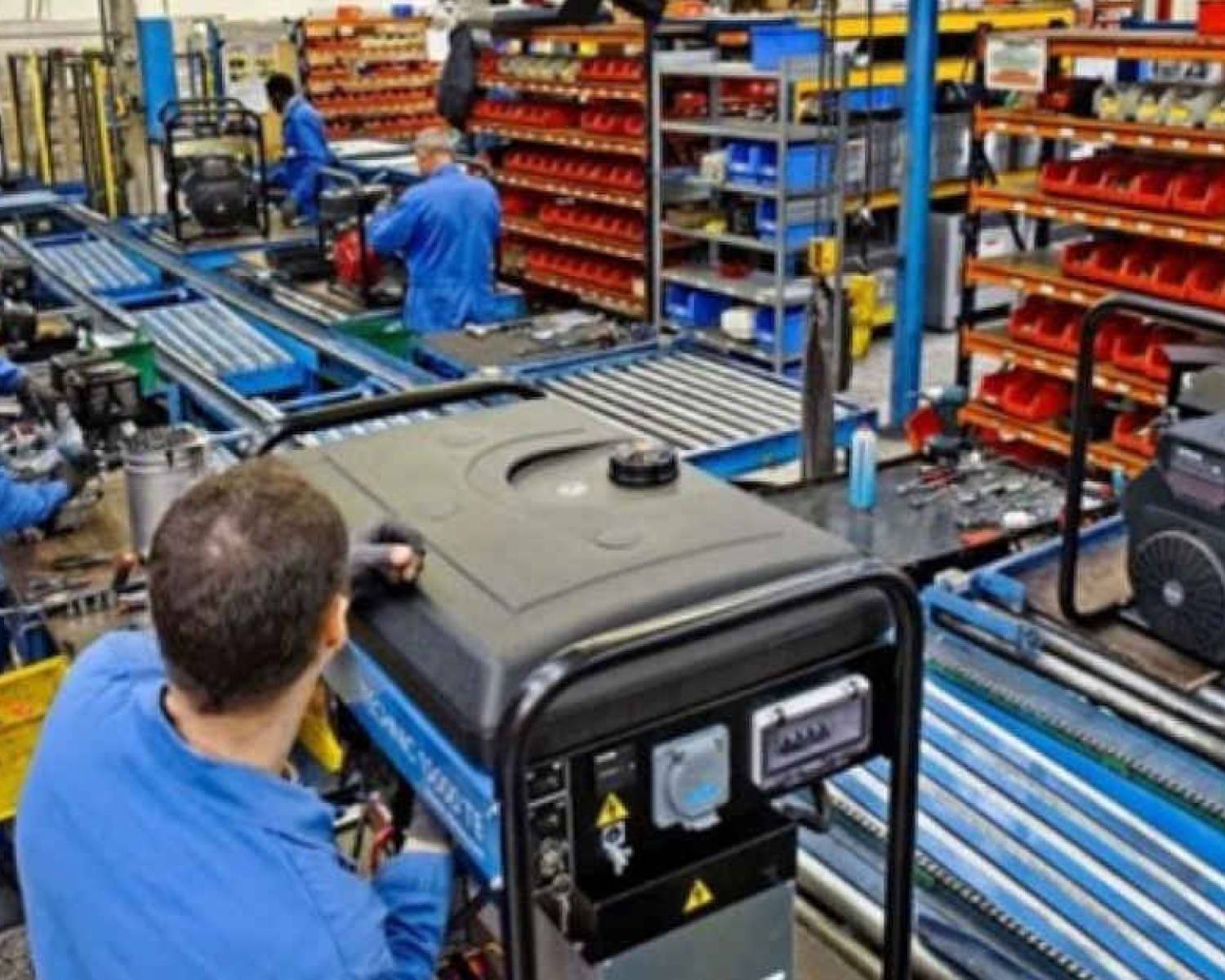 Empresarios PyME convocan a un encuentro frente al Congreso para advertir sobre la situación industrial