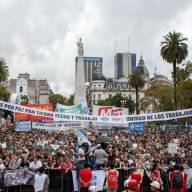 Agrupaciones de DDHH, políticas y sindicales marchan este martes en todo el país a 50 años del Golpe