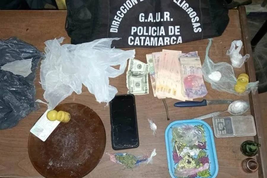 Secuestran cocaína, dinero y detienen a cuatro personas