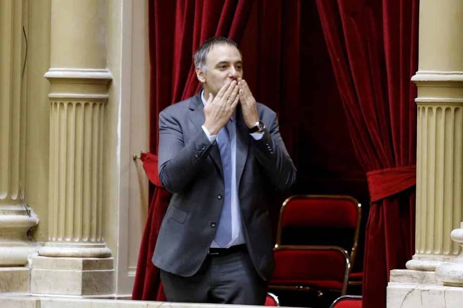 Toda la carne al asador para bancar a Adorni: Milei, Karina, el Gabinete y los senadores de Bullrich en los palcos