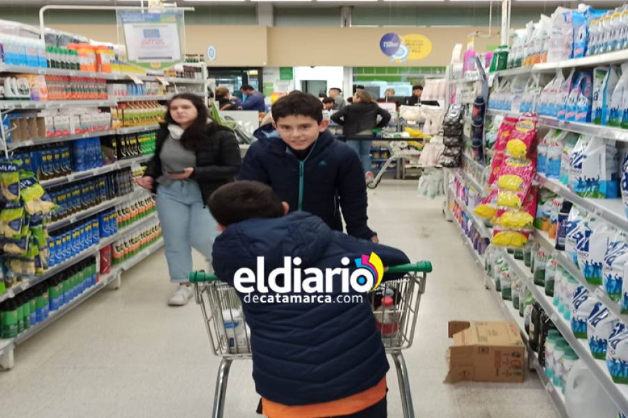 Fuerte caída del consumo masivo en marzo: sigue sin mostrar repunte y cayó más del 5%