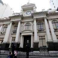 Inflación, actividad económica, cuentas fiscales y reservas: qué proyecciones hace el FMI para la Argentina